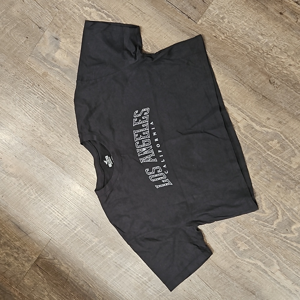 Los Angeles Hollister crop T shirt SMALL bling